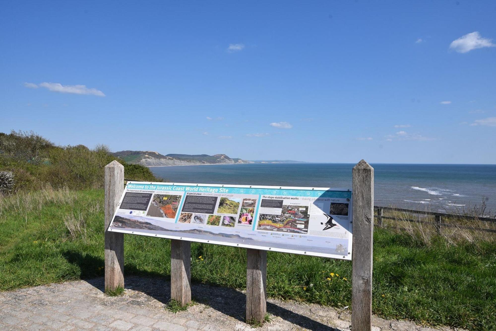 Naunton Cottage Lyme Regis Buitenkant foto